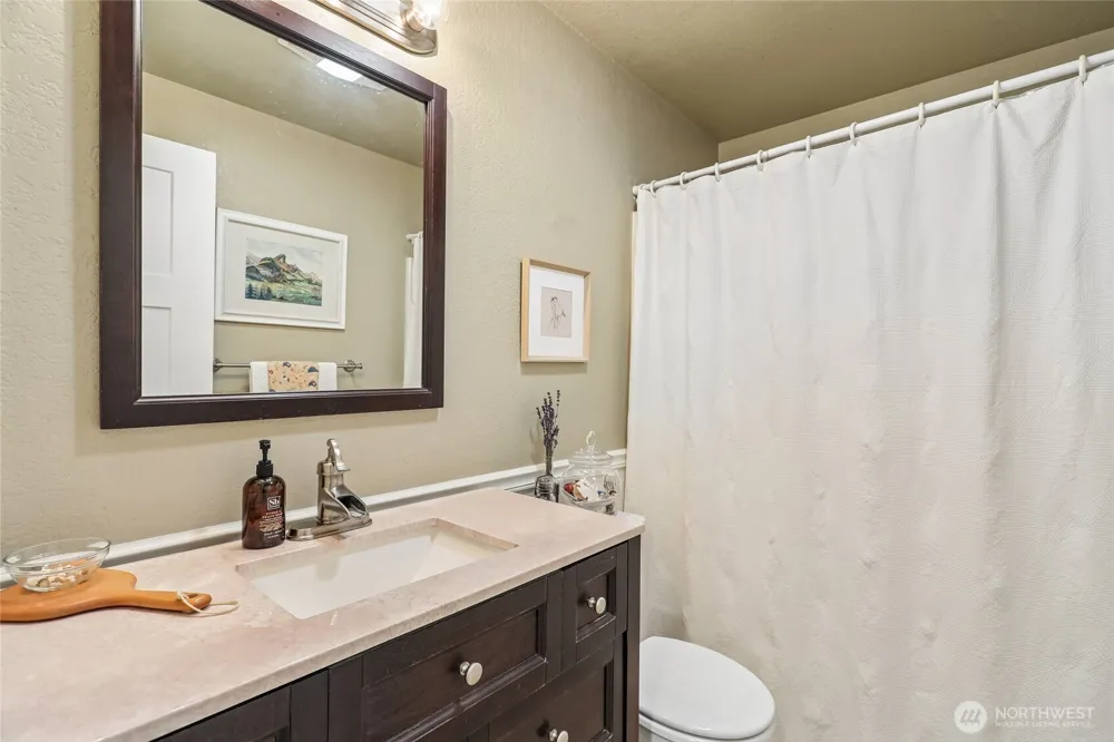 9113 15th Place SE Lake Stevens, WA 98258