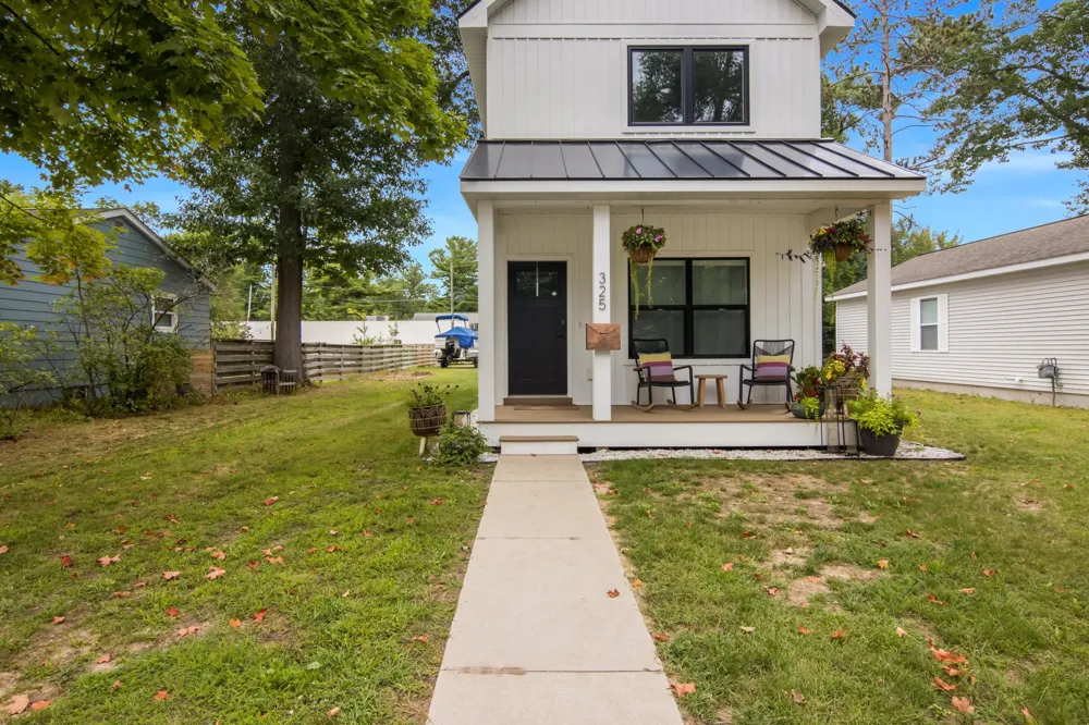 325 Hamilton Street Traverse City City, MI 49686