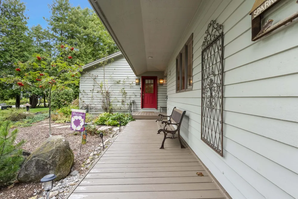 11400 Peninsula Drive Peninsula Township, MI 49686