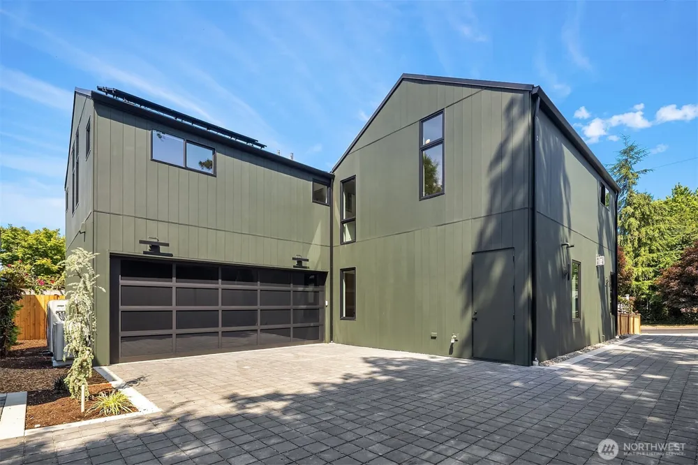 1847 4th Street Kirkland, WA 98033