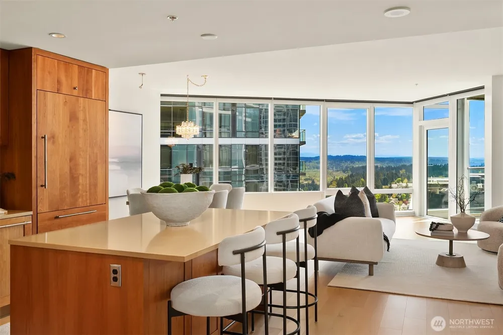 500 106th Avenue NE #3211 Bellevue, WA 98004