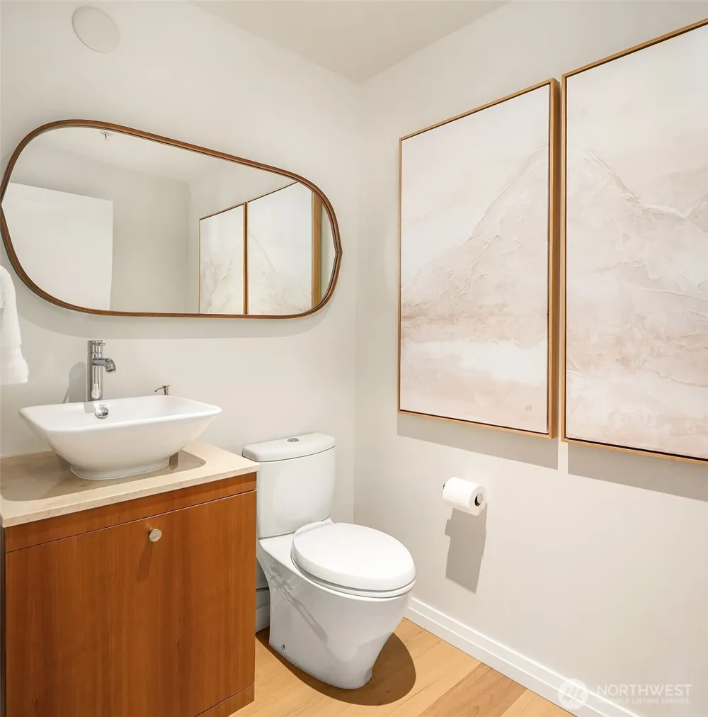 500 106th Avenue NE #3211 Bellevue, WA 98004