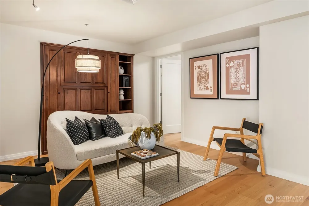 500 106th Avenue NE #3211 Bellevue, WA 98004