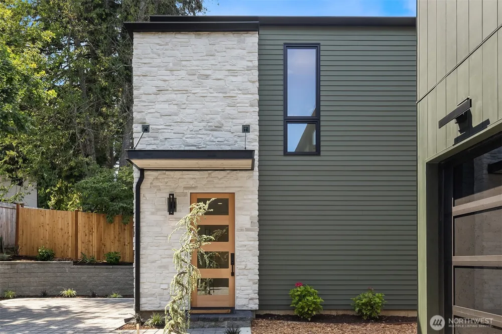 1845 4th Street Kirkland, WA 98033