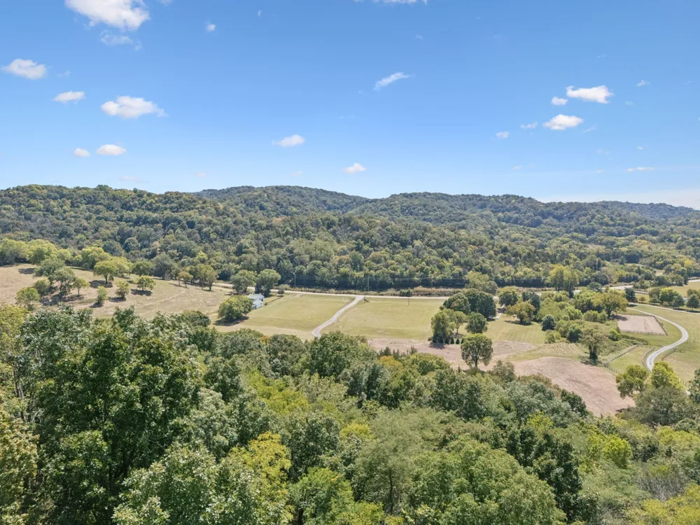 4828 Harpeth Peytonsville Rd Thompsons Station, TN 37179