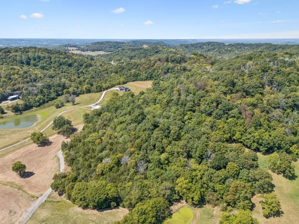 4828 Harpeth Peytonsville Rd Thompsons Station, TN 37179