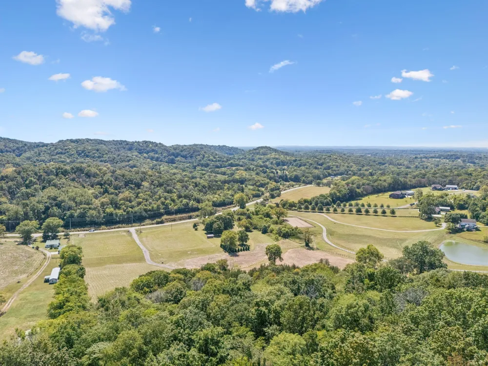 4828 Harpeth Peytonsville Rd Thompsons Station, TN 37179