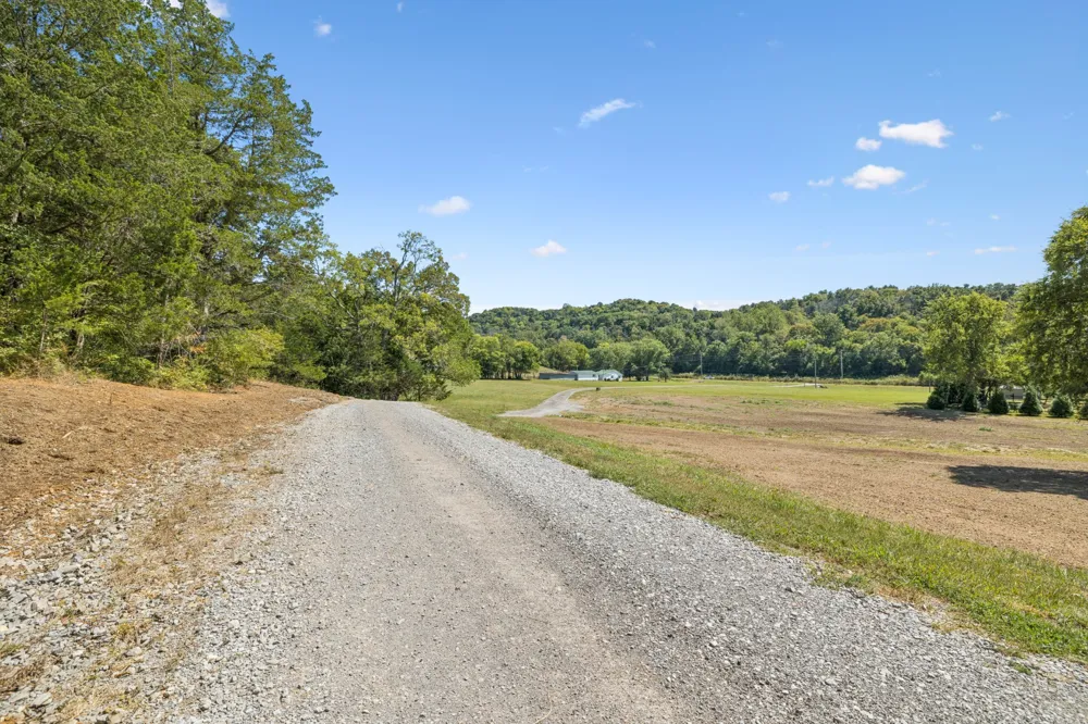 4828 Harpeth Peytonsville Rd Thompsons Station, TN 37179