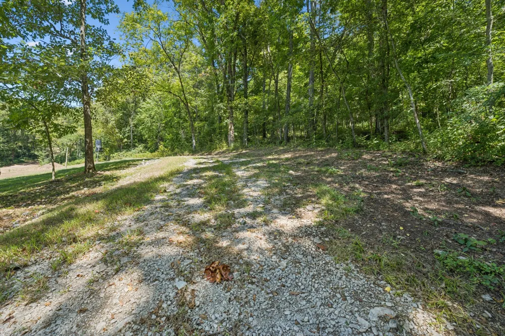 4828 Harpeth Peytonsville Rd Thompsons Station, TN 37179