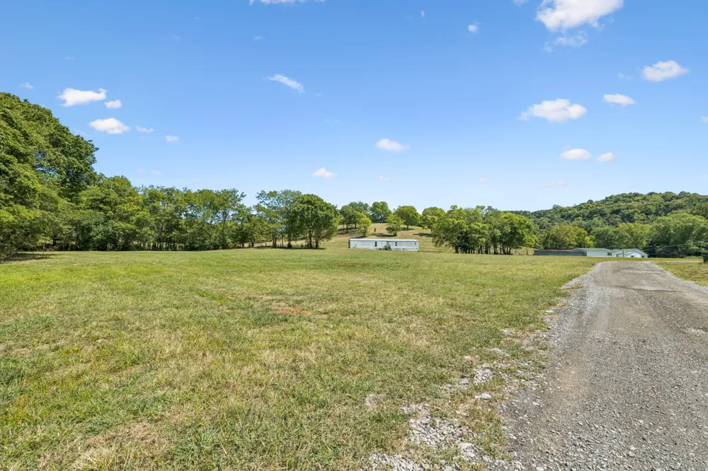 4828 Harpeth Peytonsville Rd Thompsons Station, TN 37179