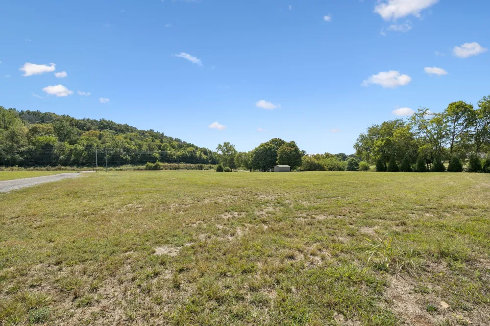 4828 Harpeth Peytonsville Rd Thompsons Station, TN 37179