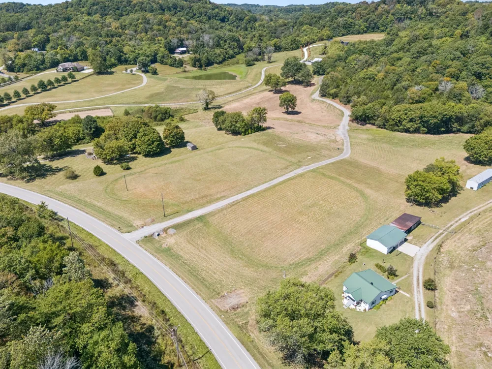 4828 Harpeth Peytonsville Rd Thompsons Station, TN 37179