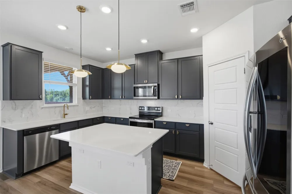 4605 Colmar Drive Manor, TX 78653