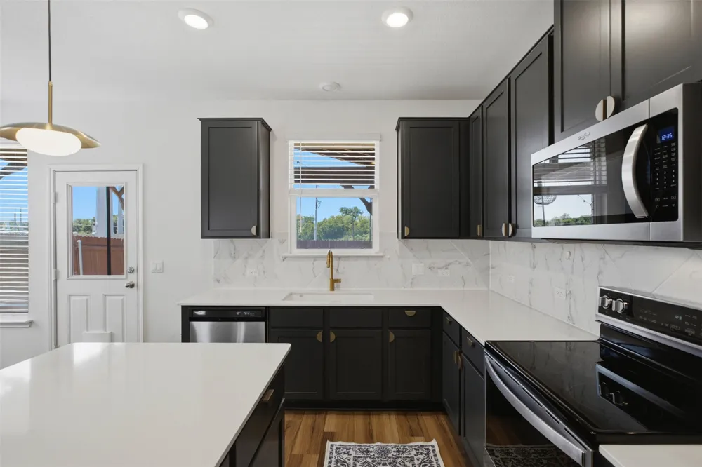 4605 Colmar Drive Manor, TX 78653