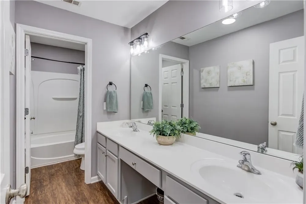 1806 Madrid Falls Road Braselton, GA 30517