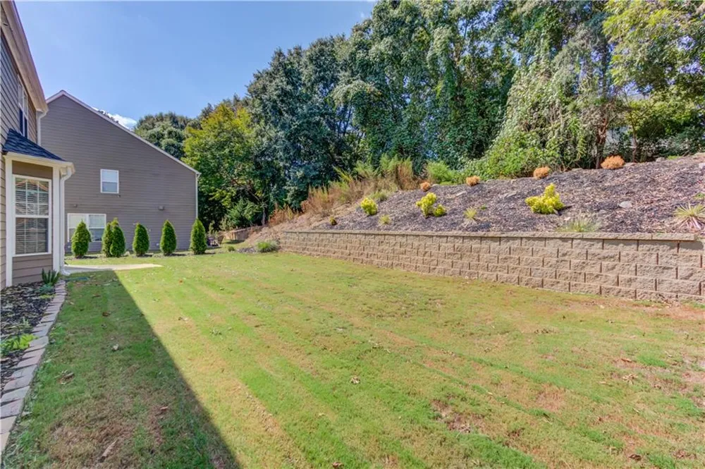 1806 Madrid Falls Road Braselton, GA 30517