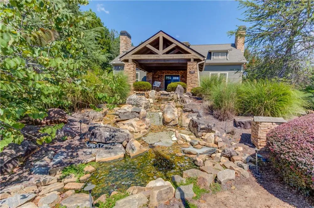 1806 Madrid Falls Road Braselton, GA 30517