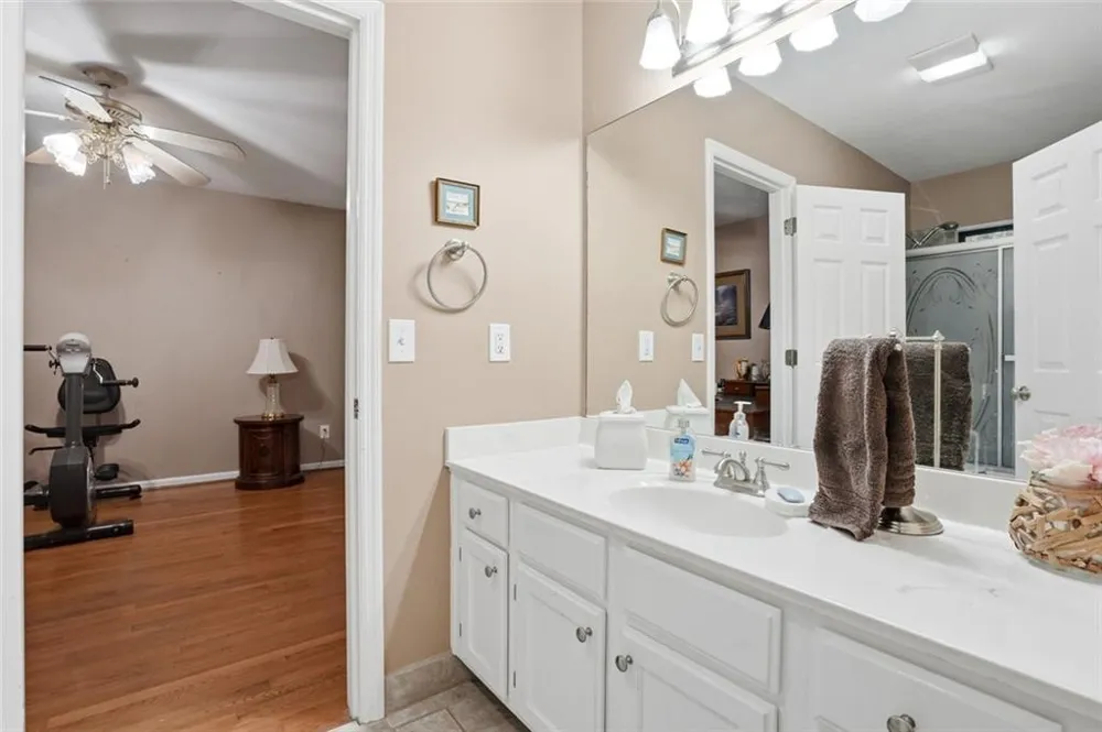1964 Fields Pond Drive Marietta, GA 30068