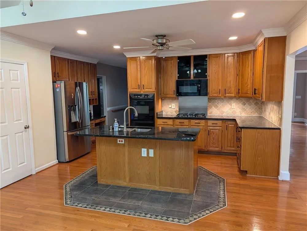 1964 Fields Pond Drive Marietta, GA 30068