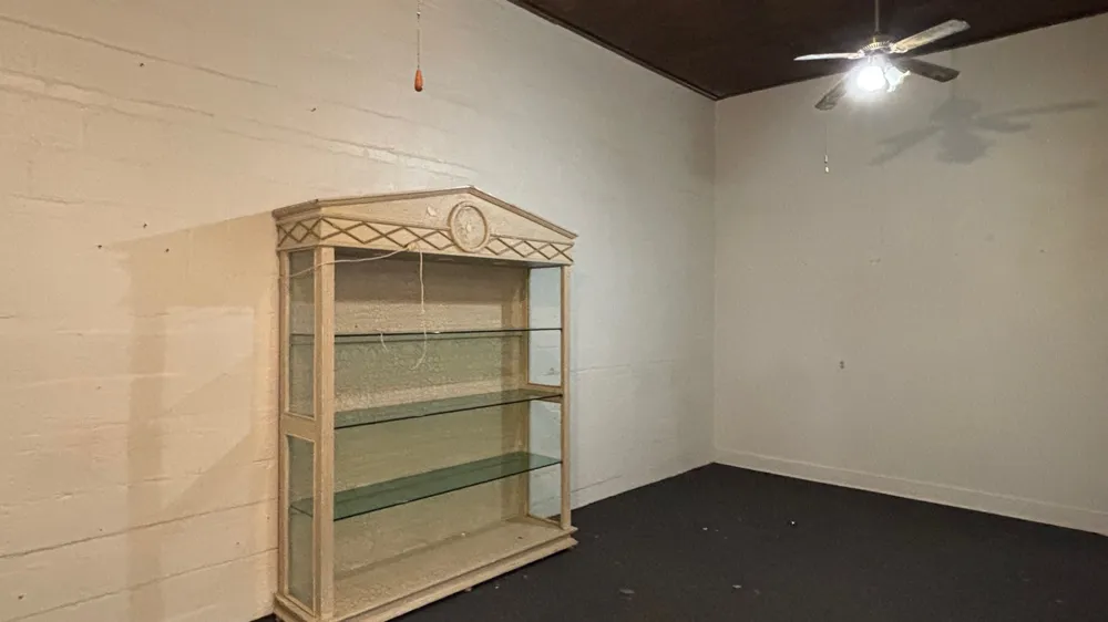 205 E College Avenue Alvarado, TX 76009
