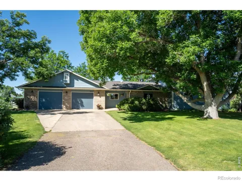 1601 Meadowaire Drive