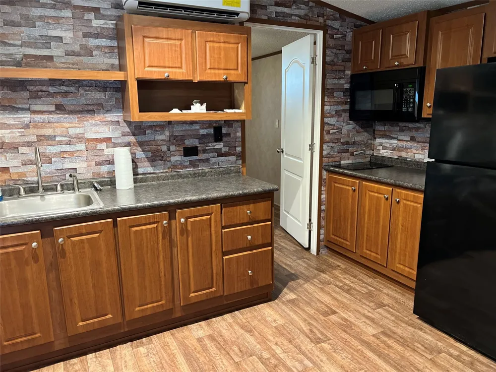 22767 Hudson New Caney, TX 77357