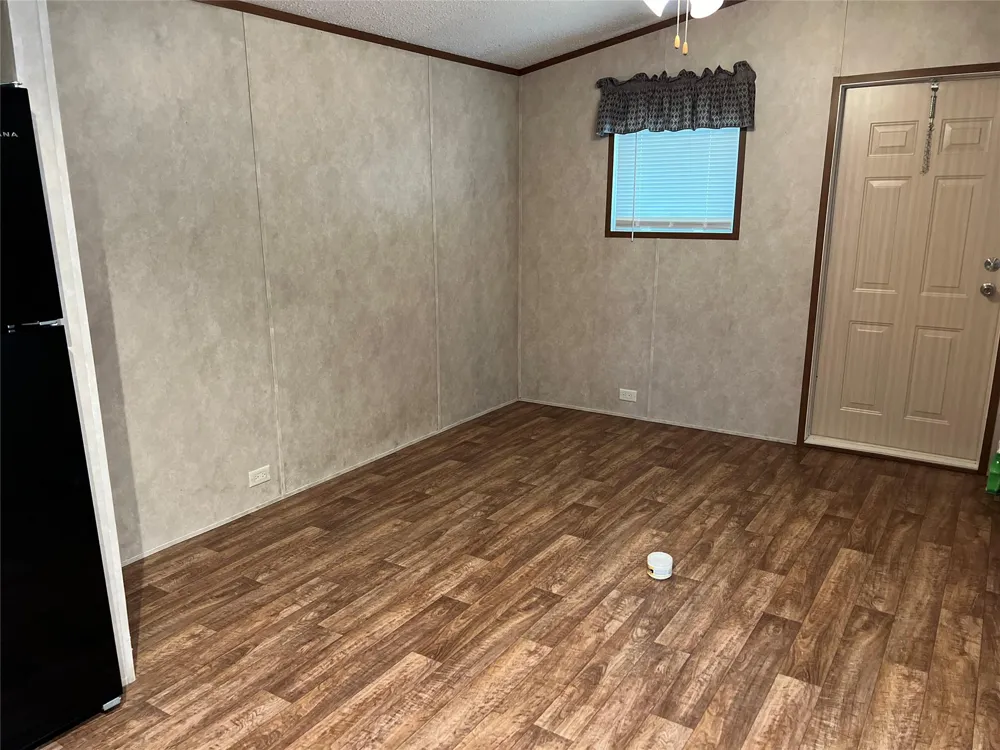 22767 Hudson New Caney, TX 77357