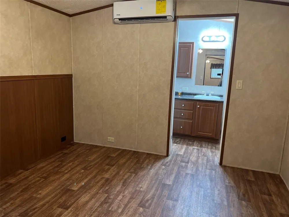 22767 Hudson New Caney, TX 77357