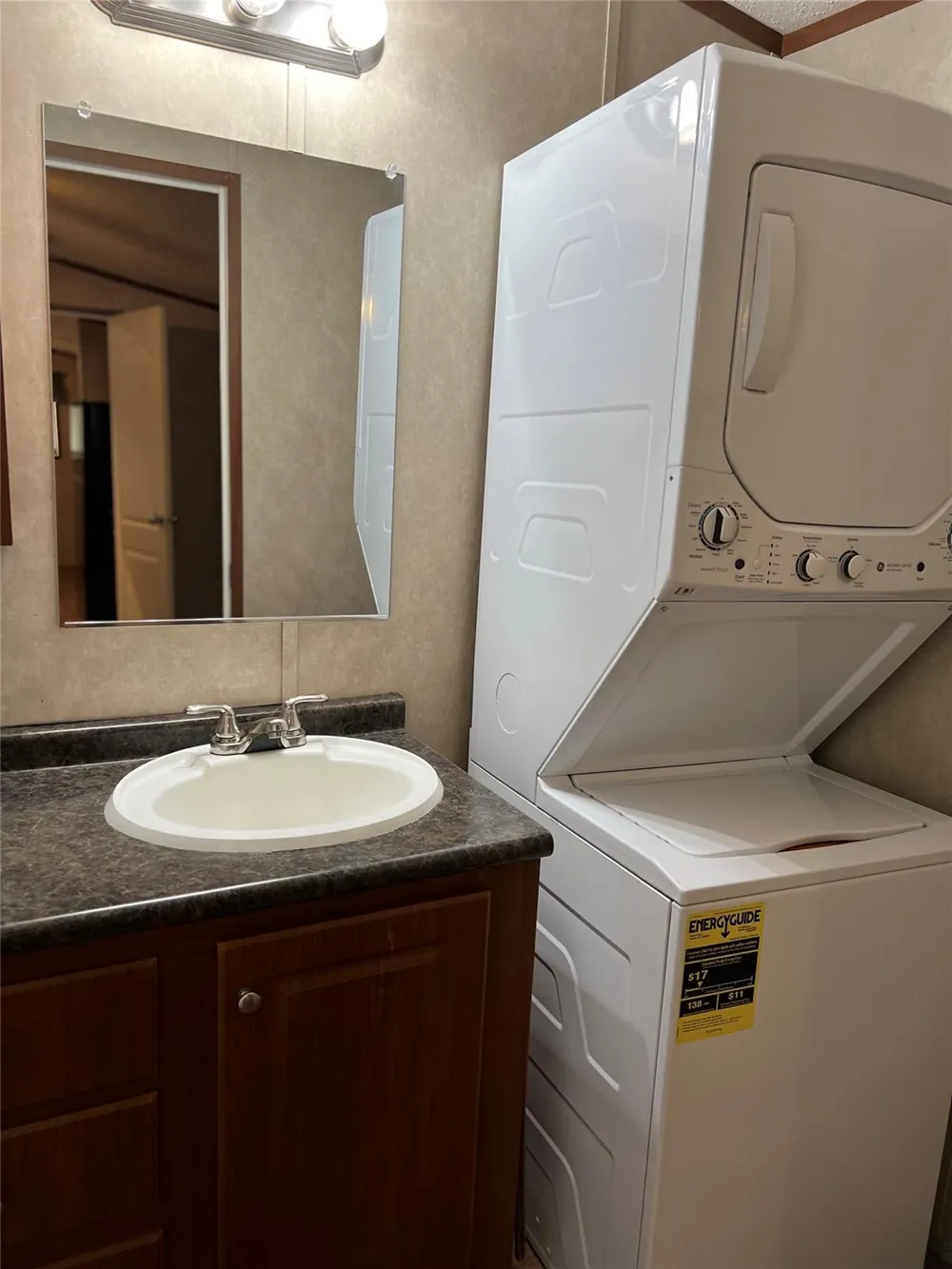 22767 Hudson New Caney, TX 77357