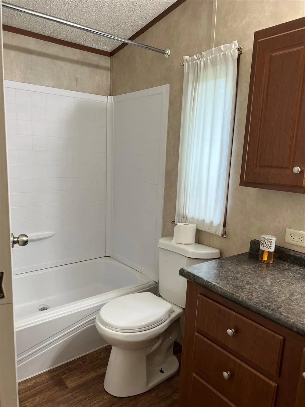 22767 Hudson New Caney, TX 77357