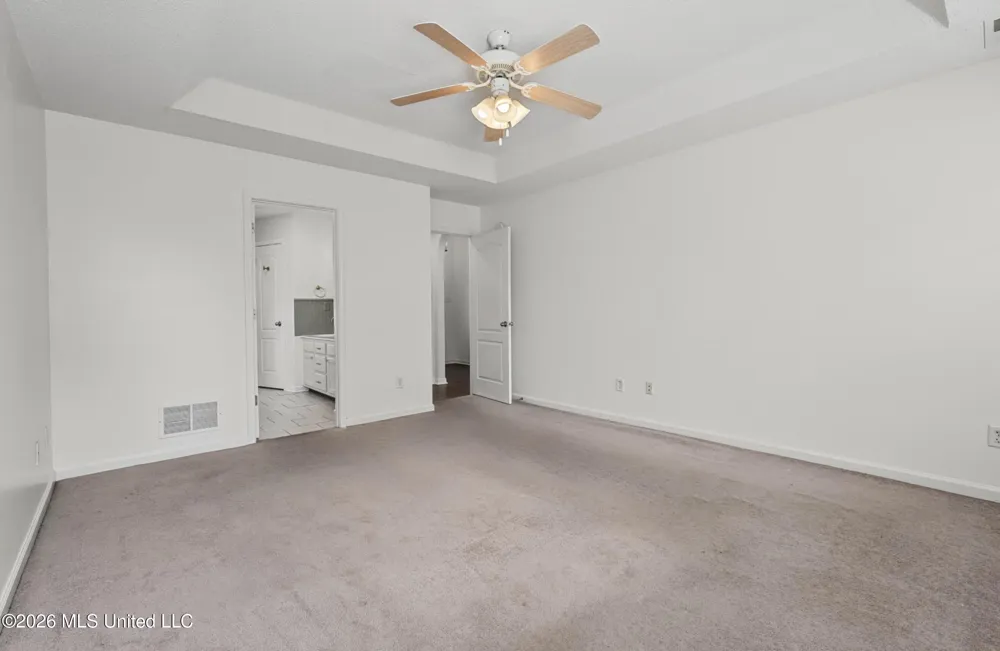 1005 Tara Drive Hernando, MS 38632