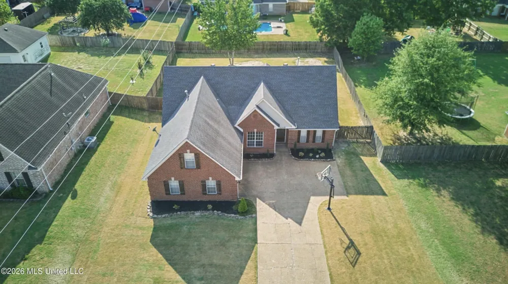 1005 Tara Drive Hernando, MS 38632