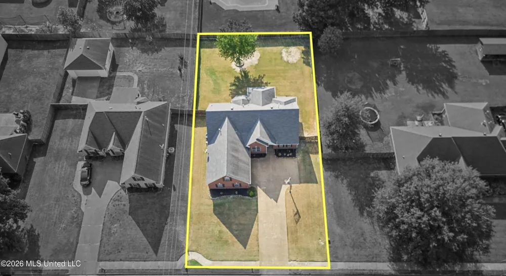 1005 Tara Drive Hernando, MS 38632