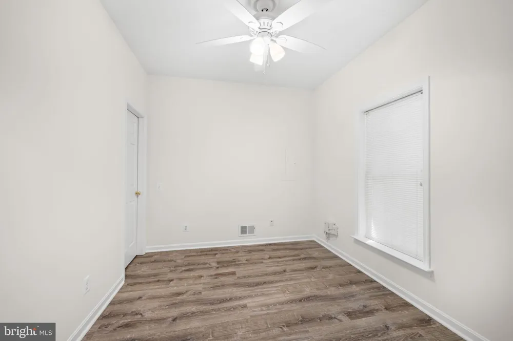 9331 BRANCH SIDE LANE Fairfax, VA 22031