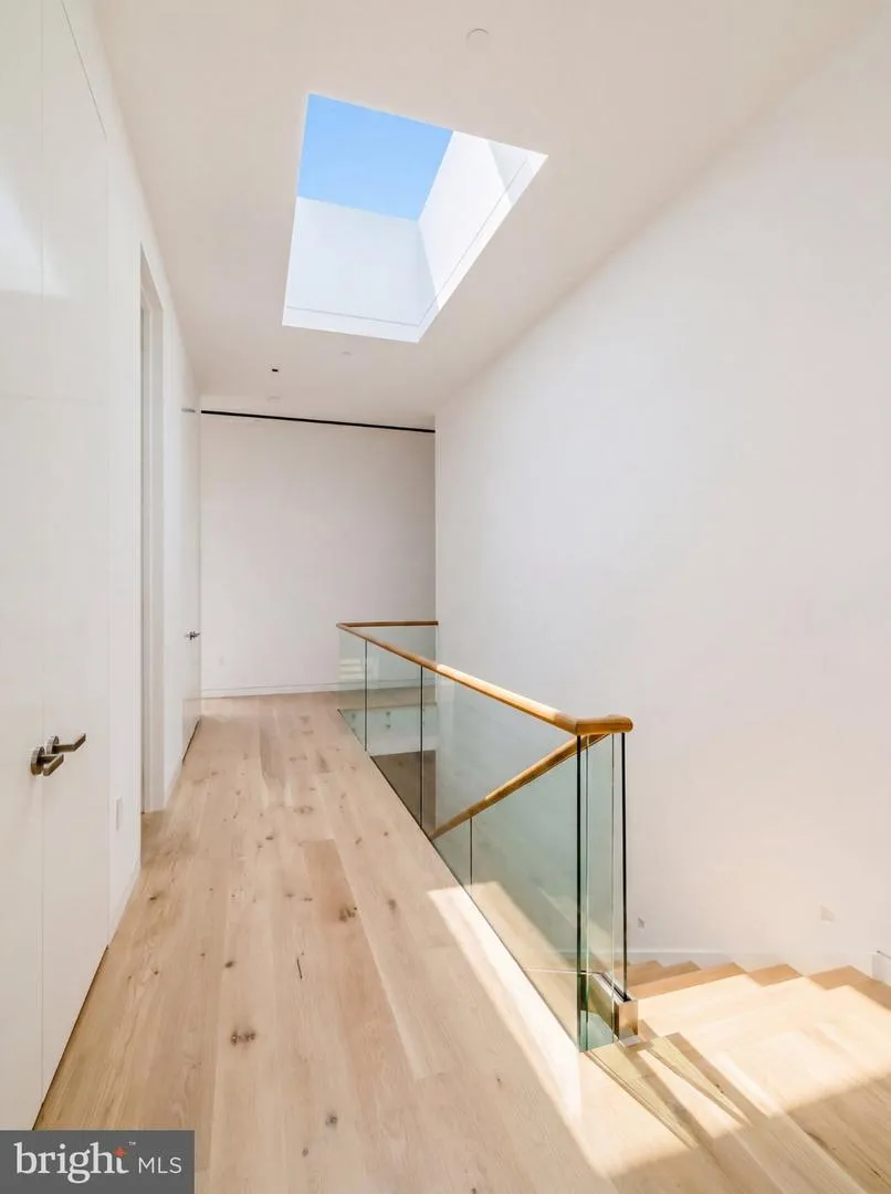 2676 CHAIN BRIDGE ROAD NW Washington, DC 20016