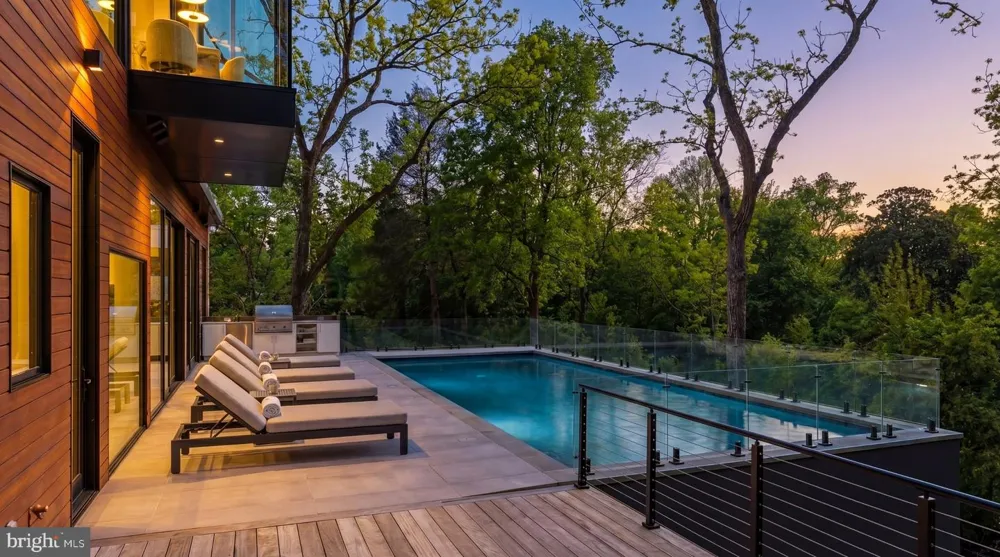 2676 CHAIN BRIDGE ROAD NW Washington, DC 20016