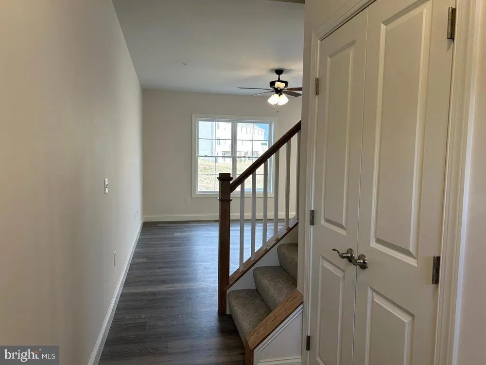 137 MAGNOLIA DRIVE Middletown, PA 17057
