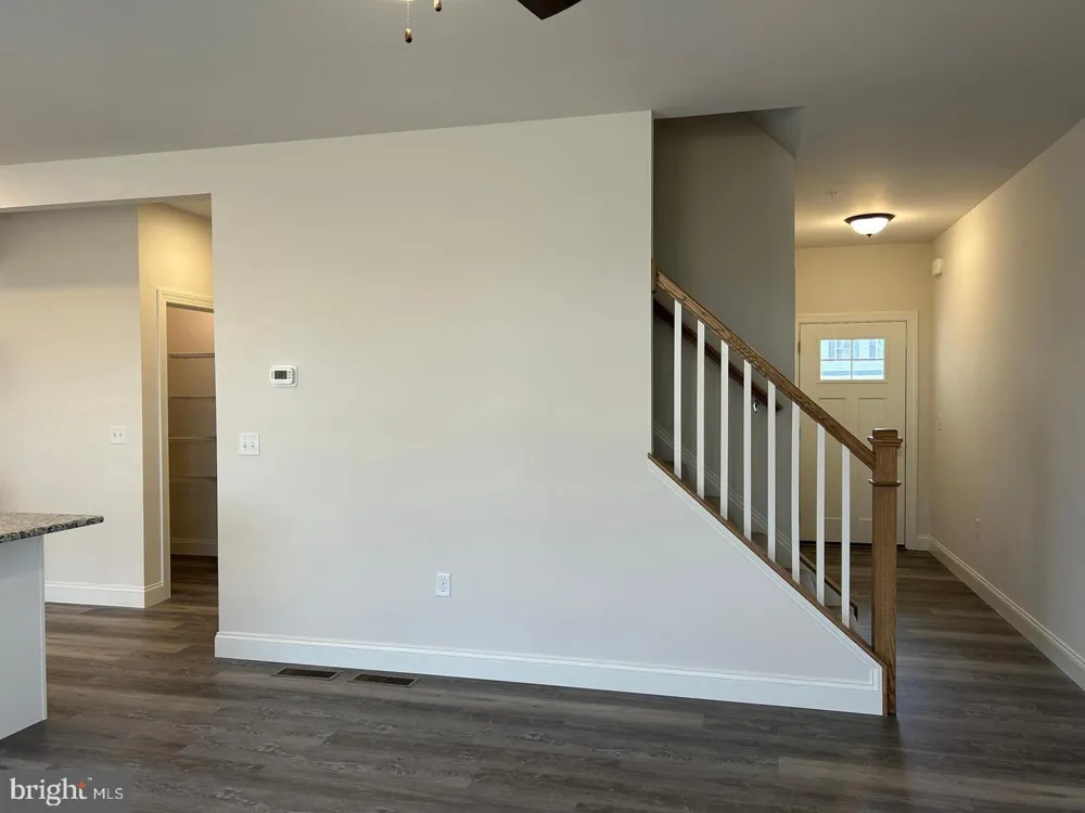 137 MAGNOLIA DRIVE Middletown, PA 17057