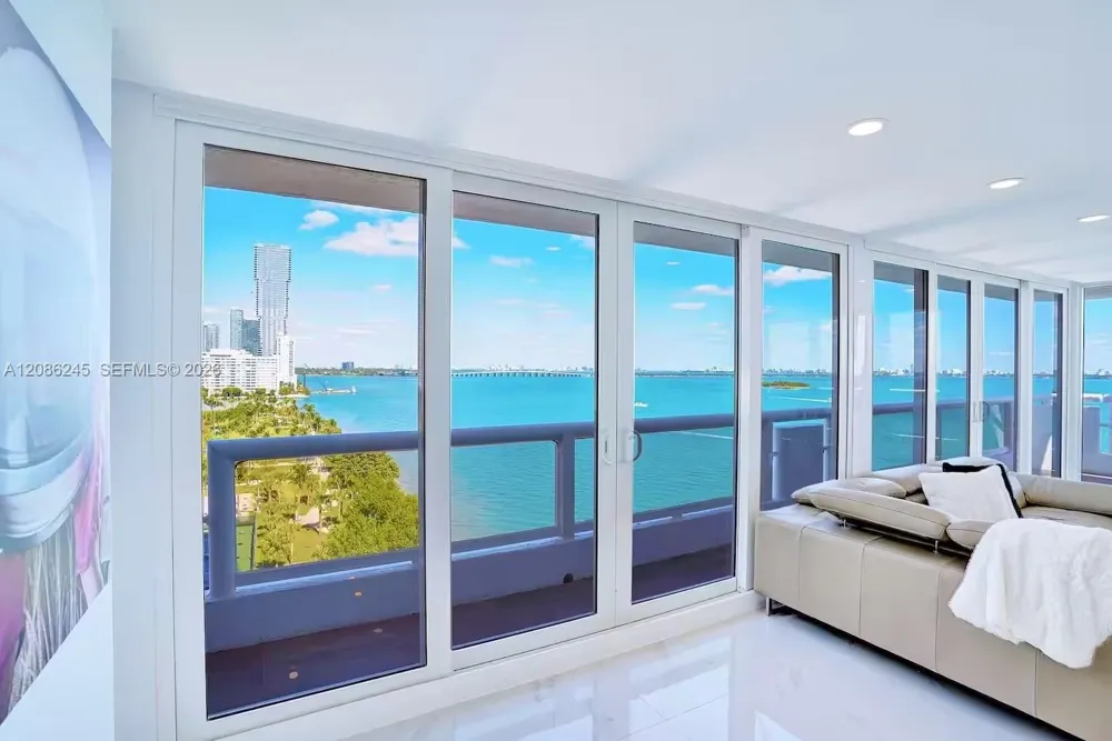 1717 Bayshore Dr #A-1434 Miami, FL 33132