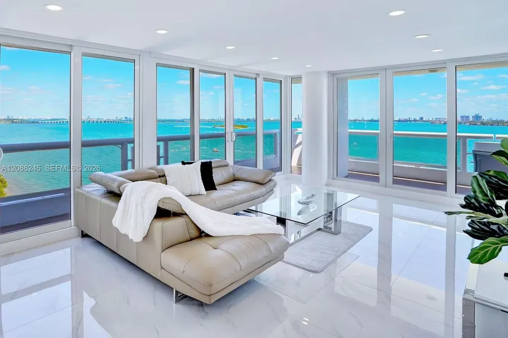 1717 Bayshore Dr #A-1434 Miami, FL 33132