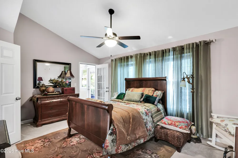 106 Lighthouse Drive Carolina Beach, NC 28428