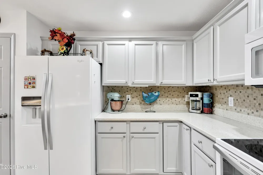 106 Lighthouse Drive Carolina Beach, NC 28428
