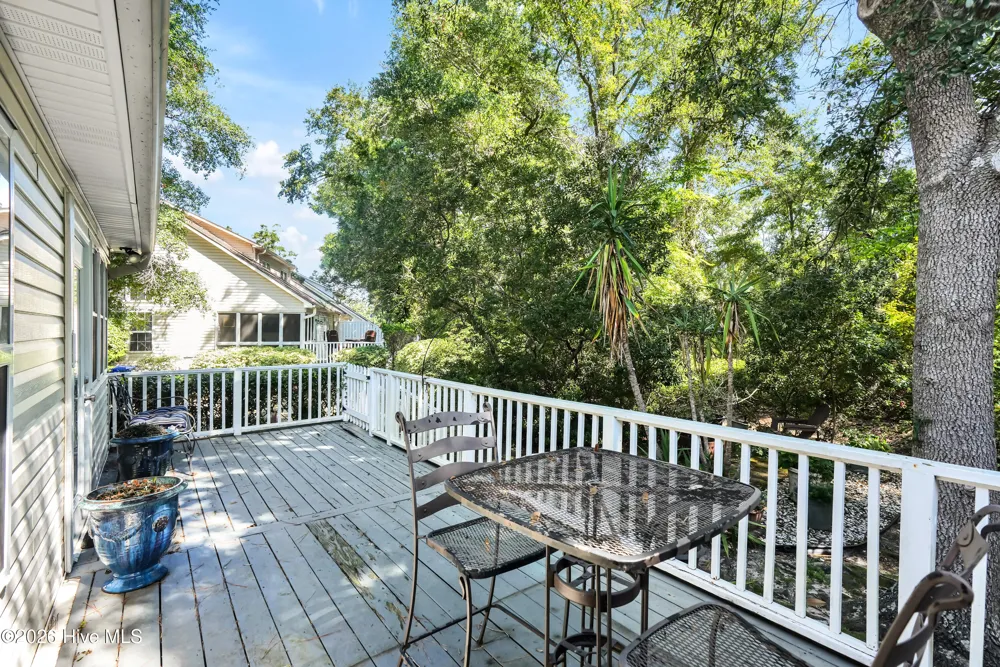 106 Lighthouse Drive Carolina Beach, NC 28428