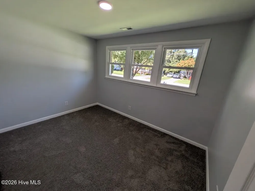 18 Bosco Drive Jacksonville, NC 28540