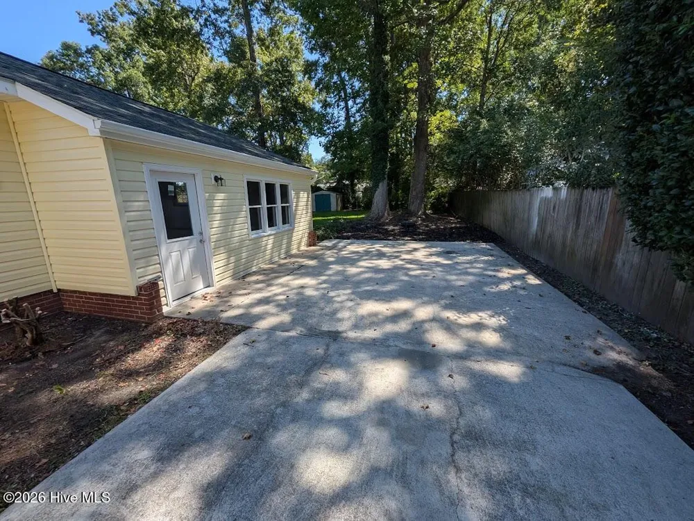18 Bosco Drive Jacksonville, NC 28540