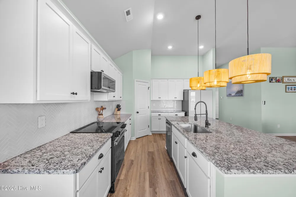 215 Whalebone Avenue Wilmington, NC 28411