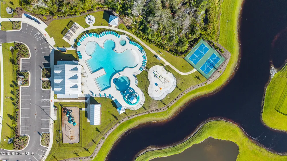 215 Whalebone Avenue Wilmington, NC 28411