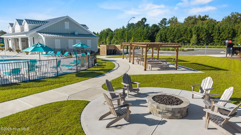 215 Whalebone Avenue Wilmington, NC 28411