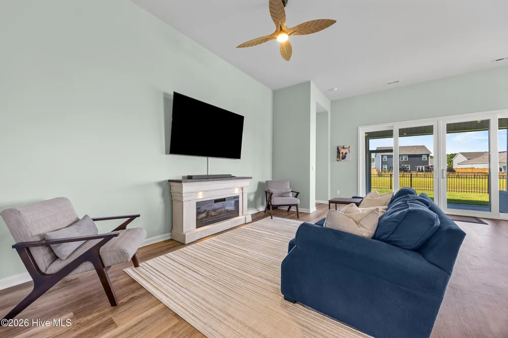 215 Whalebone Avenue Wilmington, NC 28411