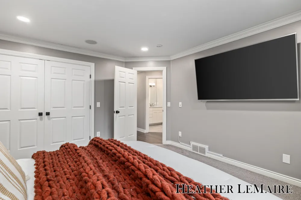 1695 Flowers Mill Drive NE Grand Rapids, MI 49525